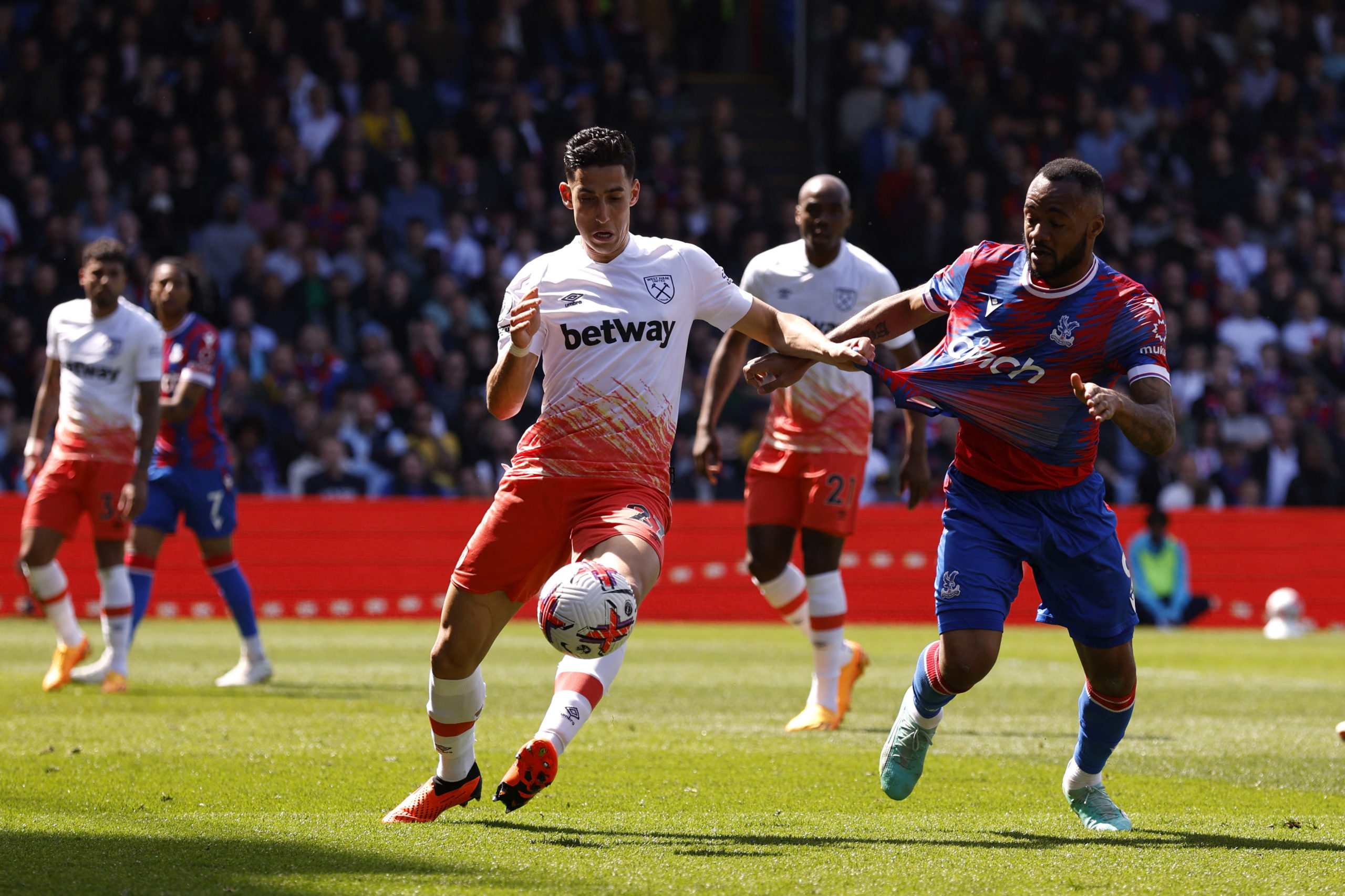 Crystal Palace vs West Ham (18:30 – 29/04) | Xem lại trận đấu